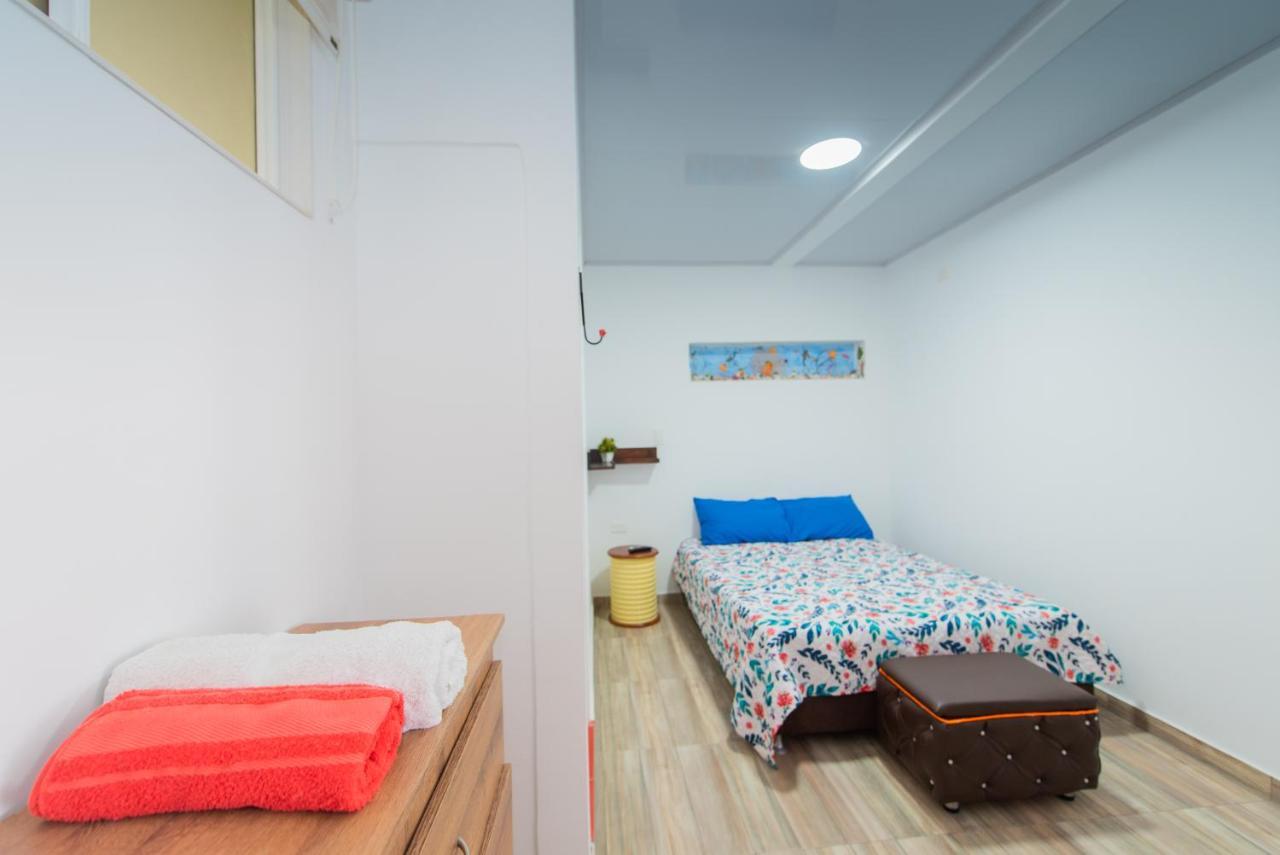 Apartamentos Turisticos El Conquistador San Andrés Dış mekan fotoğraf